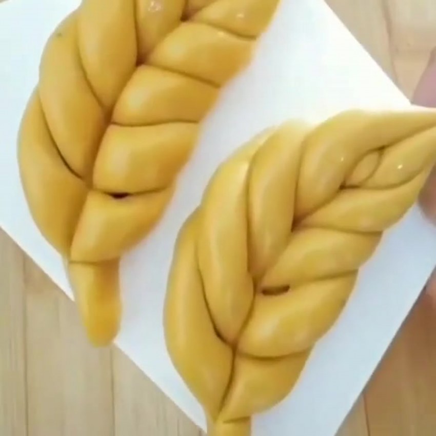 Колосок из теста