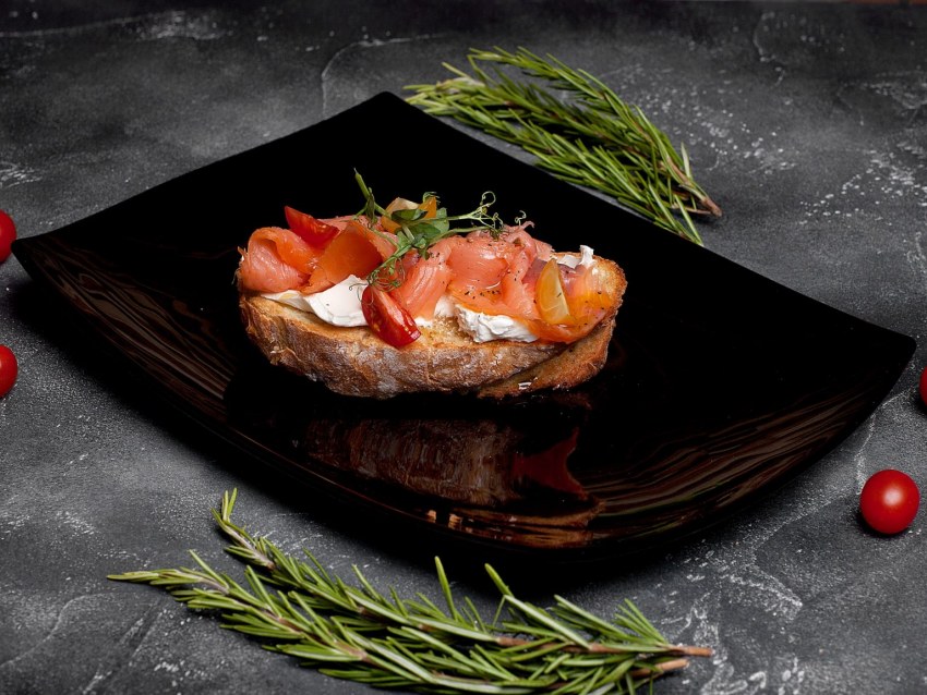 Брускетта Salmon