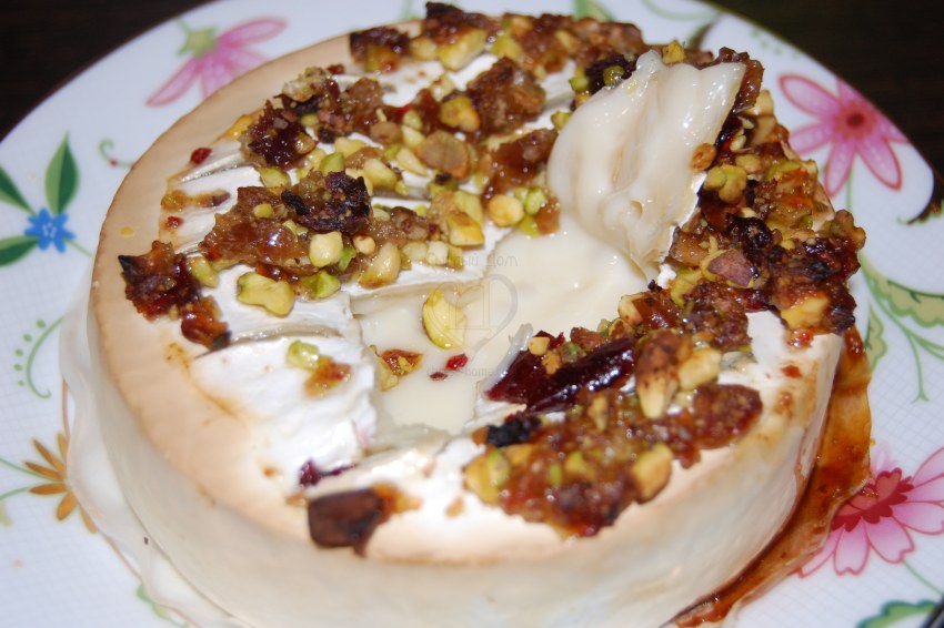 Сыр с розмарином