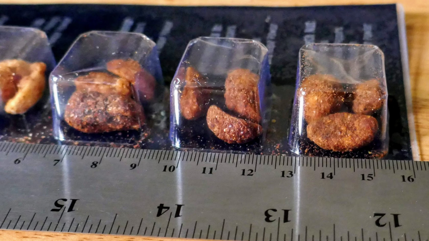 Острые орешки Death Nuts