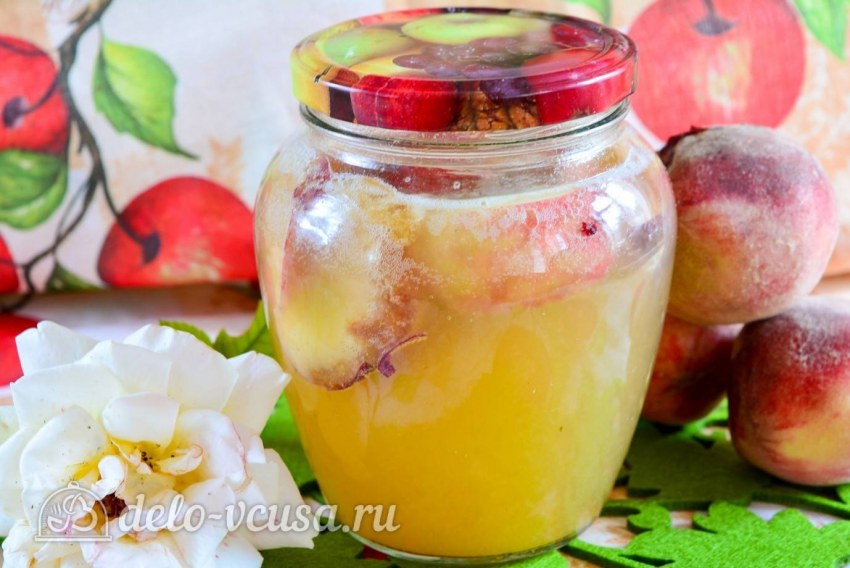 Компот из персиков