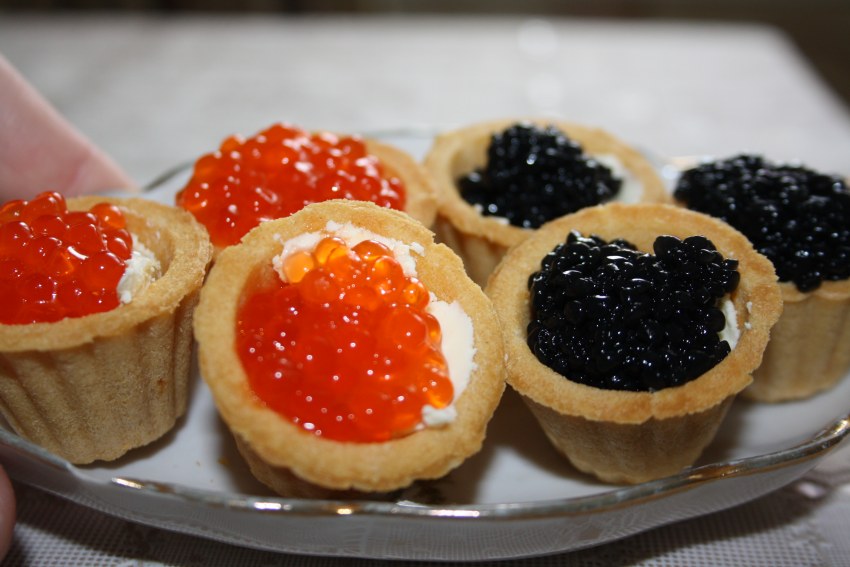 Корзиночки с икрой