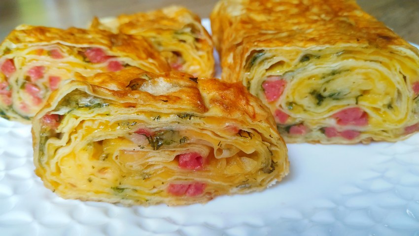 Закуска из лаваша с ветчиной и сыром