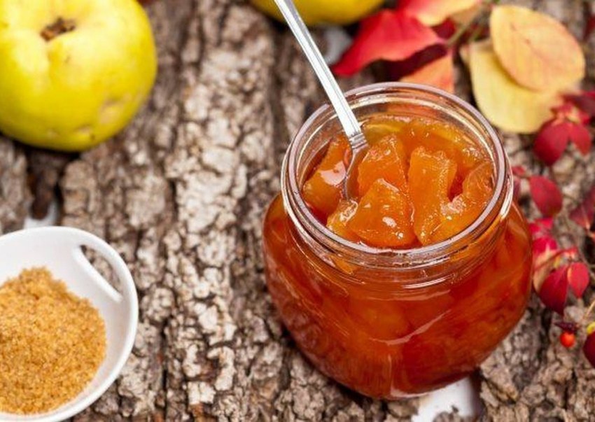 Варенье из айвы с яблоками