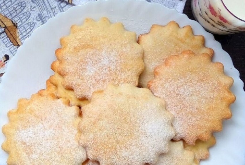 Коржик песочный