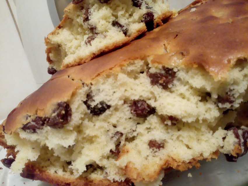 Булочки с изюмом