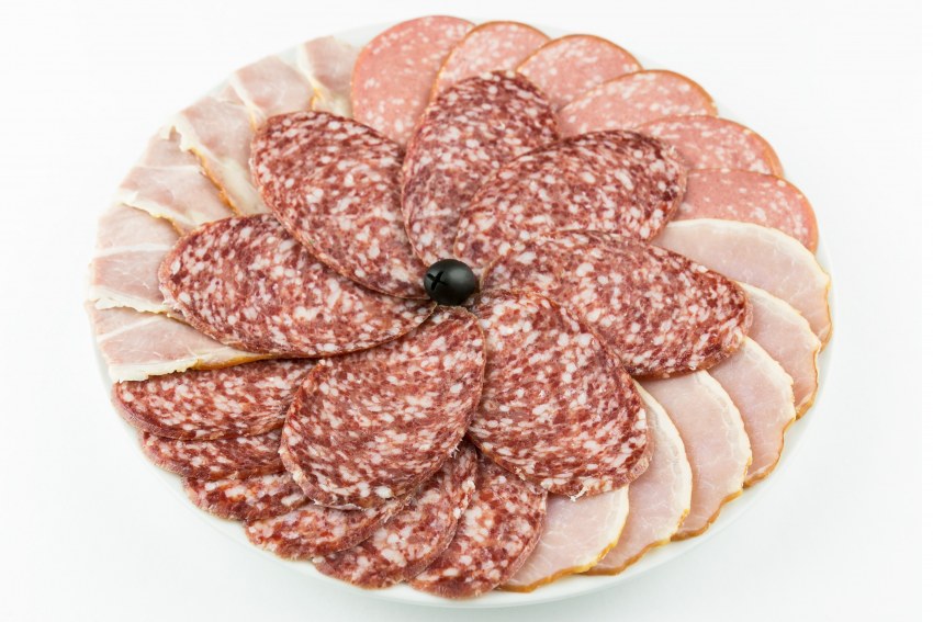 Ассорти мясных рулетов