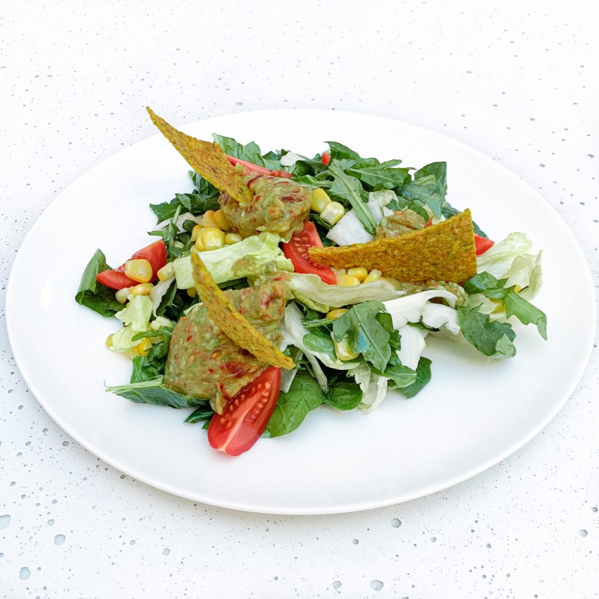 Салат мексиканский с курицей