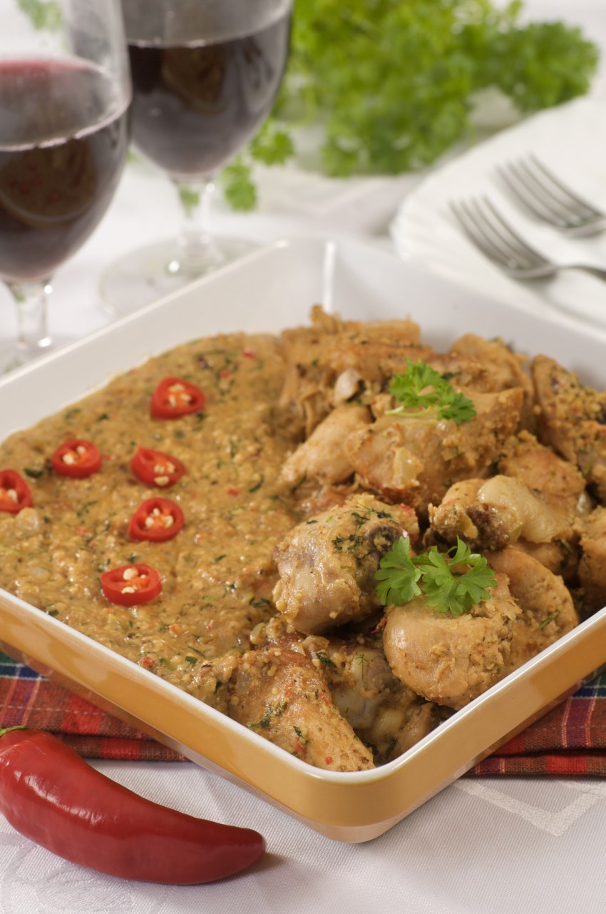 Грузинская кухня сациви из курицы