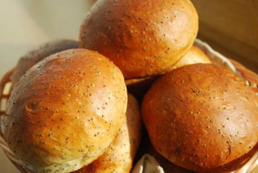 Плюшка с маком