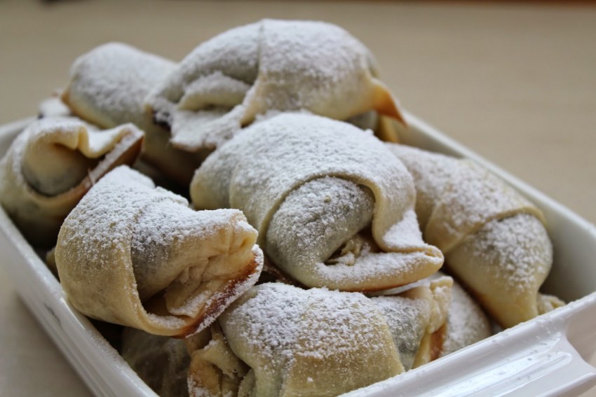 Маленькие печеньки с джемом