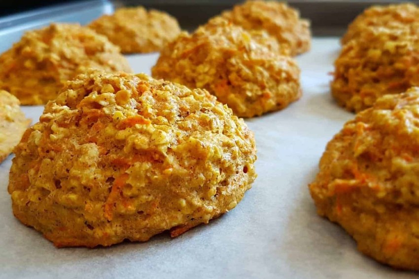 Морковное печенье с изюмом
