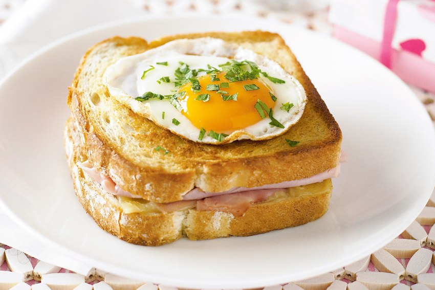 Croque-Madame (крок-мадам)