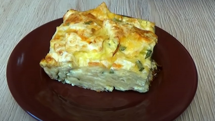Пирог из лаваша с творогом и яблоками