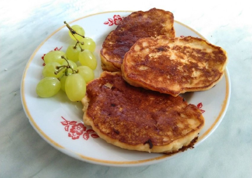 Оладьи из рисовой муки на молоке