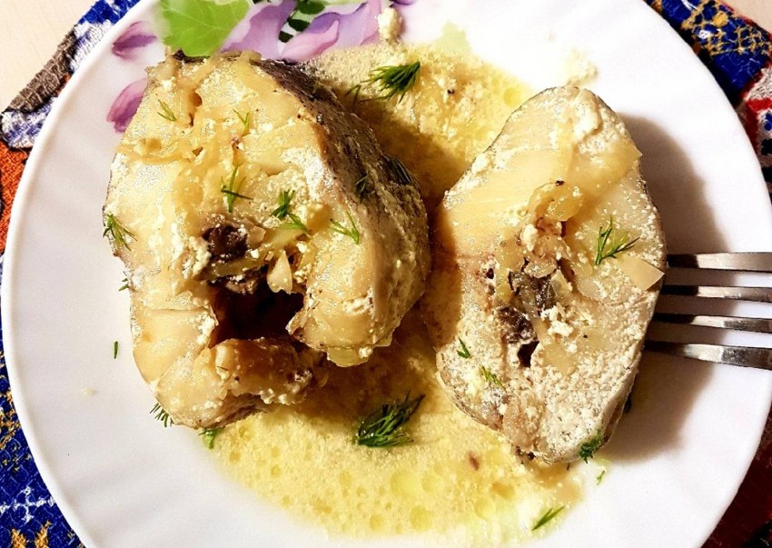 Минтай с макаронами