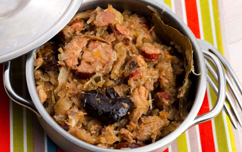Тушёная капуста с мясом