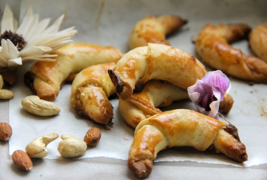 Рогалик булочка