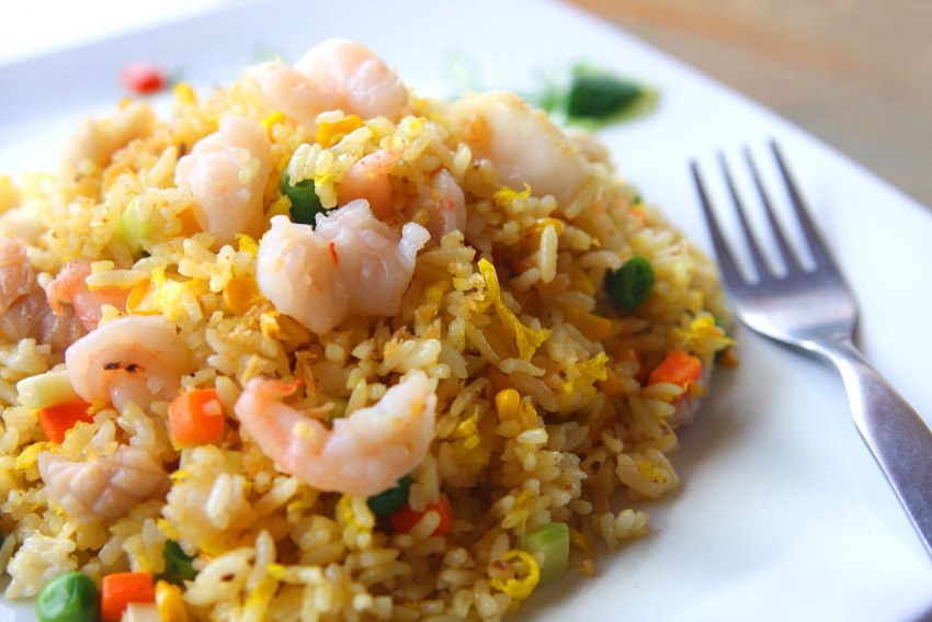 Жареный рис с морепродуктами
