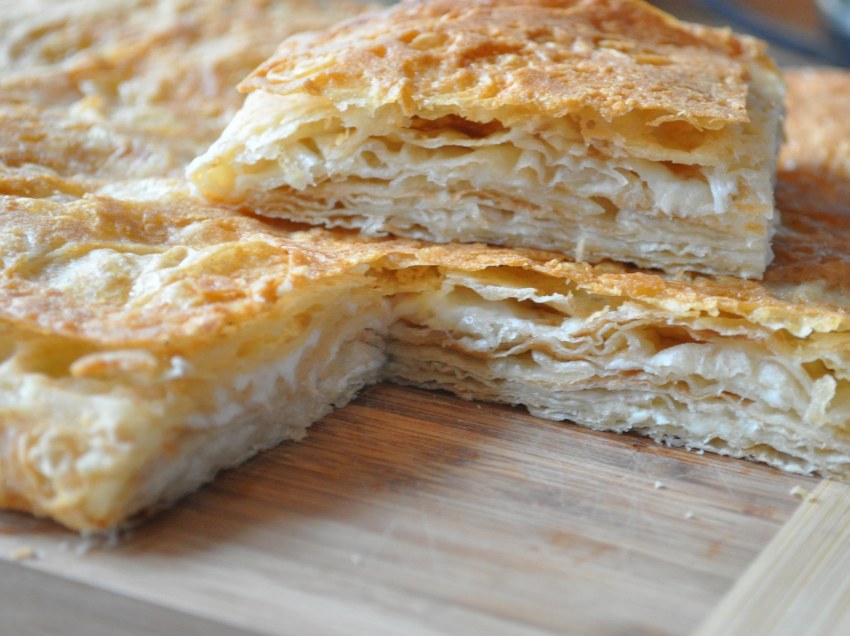 Сырный пирог из лаваша