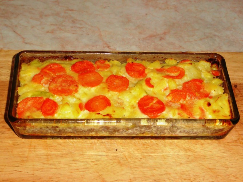 Запеканка из кабачков и картофеля