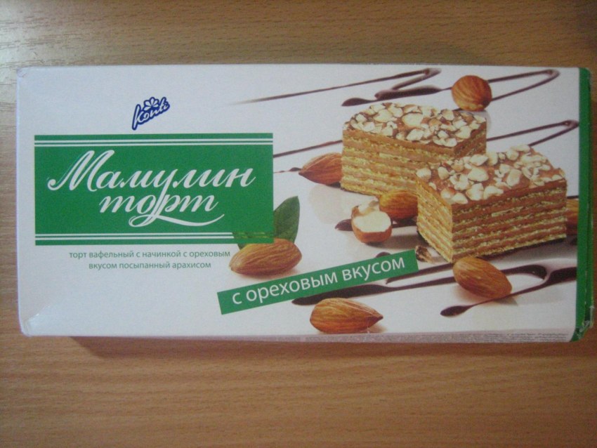 Вафельный торт с орешками