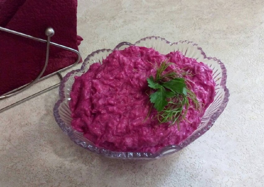 Салат из свеклы с яйцом