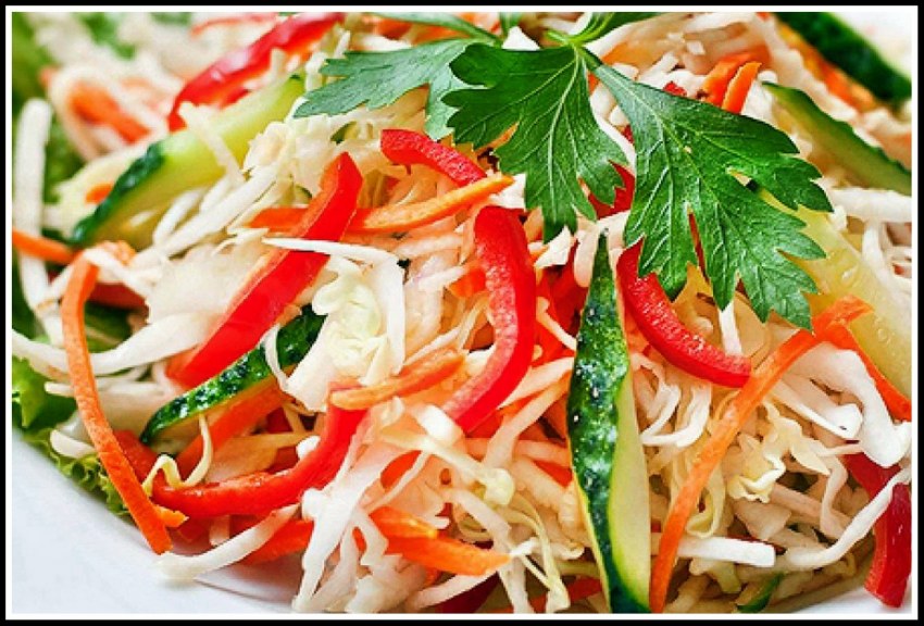 Витаминный (капуста, перец, огурец, морковь) 100г - 35р