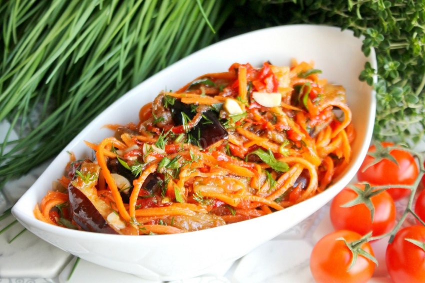 Салат с кукурузой и морковью по-корейски