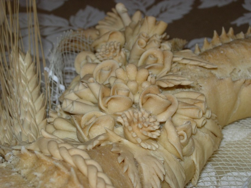 Каравай с колосками