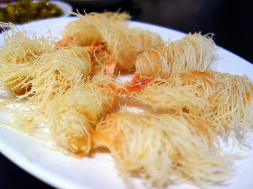 Горячая закуска на шпажках
