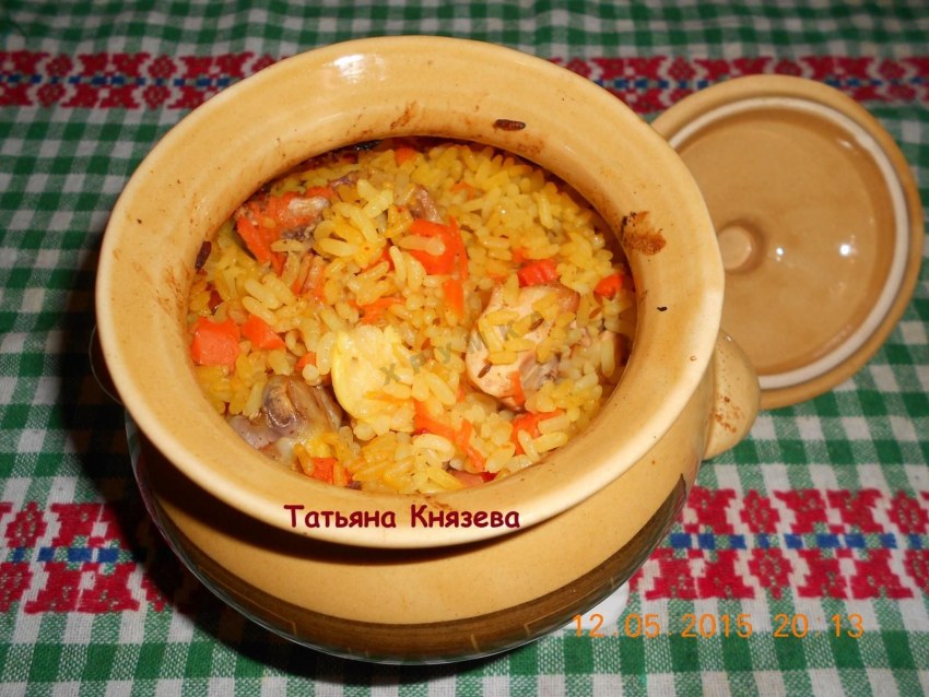 Плов в горшочках в духовке