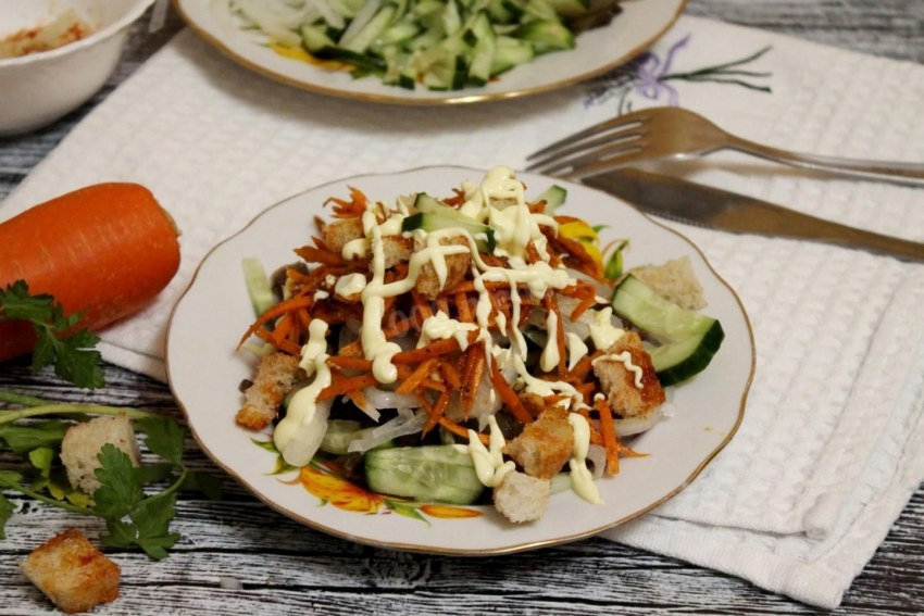 Обжорка с корейской морковкой и кукурузой