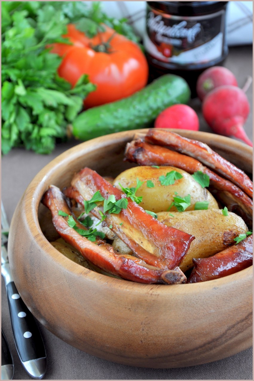 Копчёные рёбрышки с картошкой