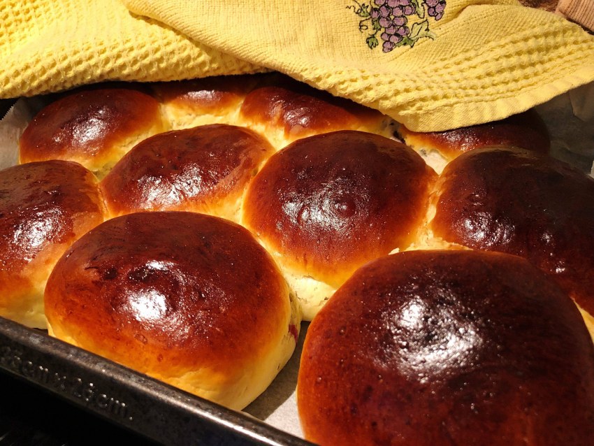 Пирожки с вишней