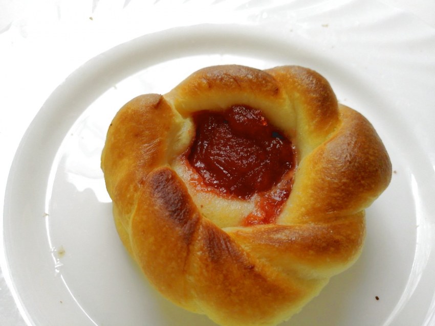 Булочки с джемом