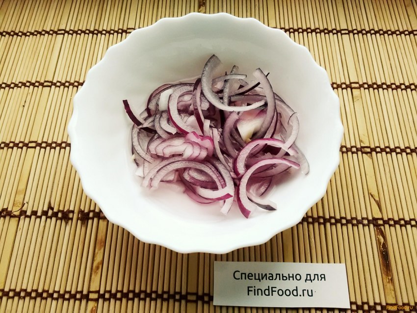 Маринованный лук для селедки
