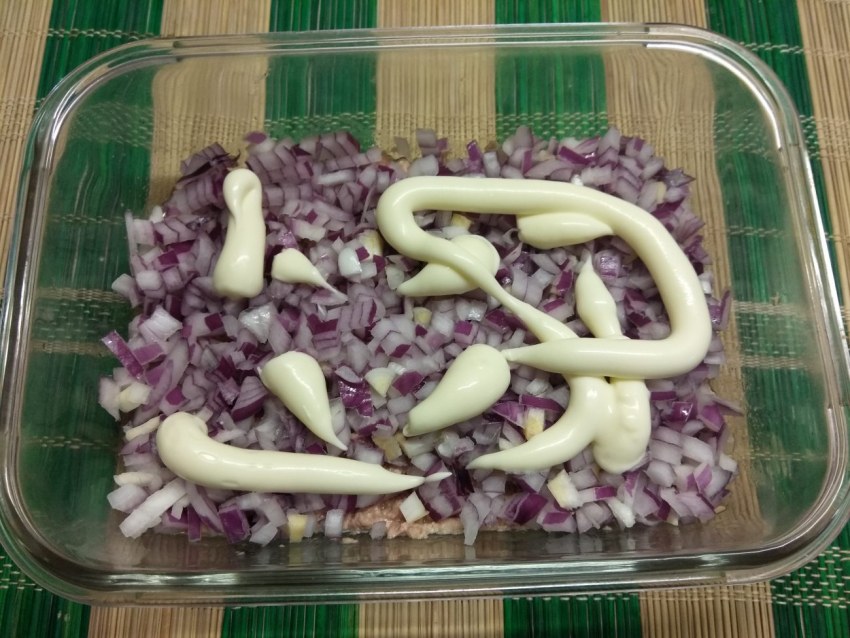 Маринованный лук маленький