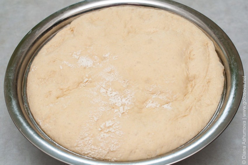 Хлеб с шапочкой