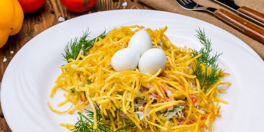 Салат глухариное гнездо классический