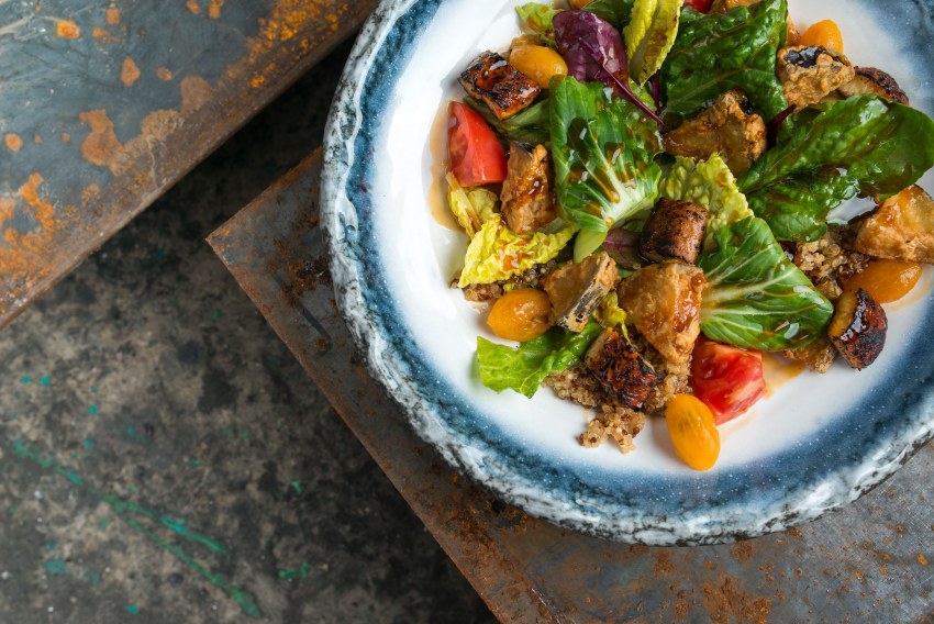 Киноа с грибами и кукурузой
