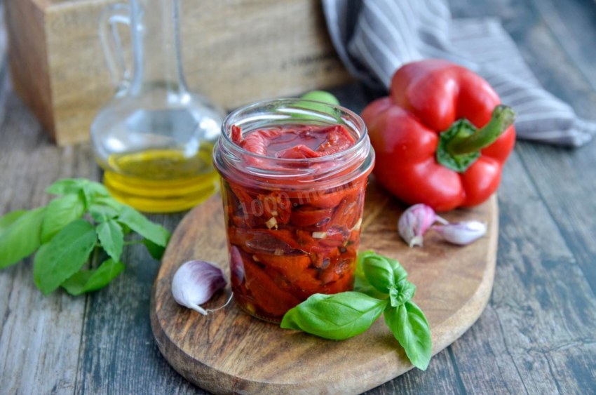 Bruschetta с вялеными помидорами