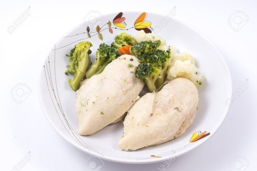 Вареная курица целиком