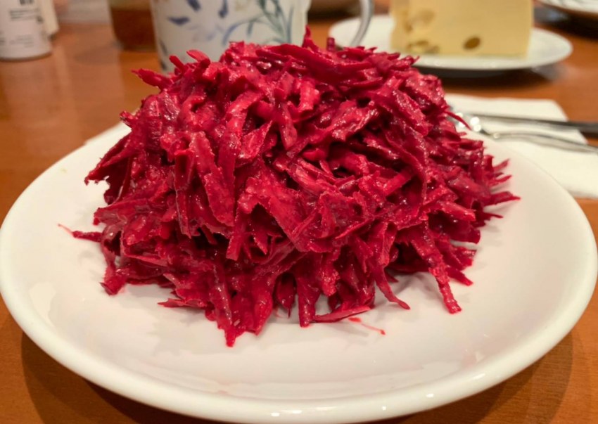 Салат из прянои свеклы
