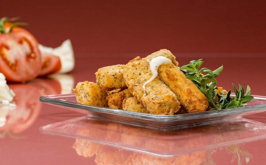Куриные палочки в панировке