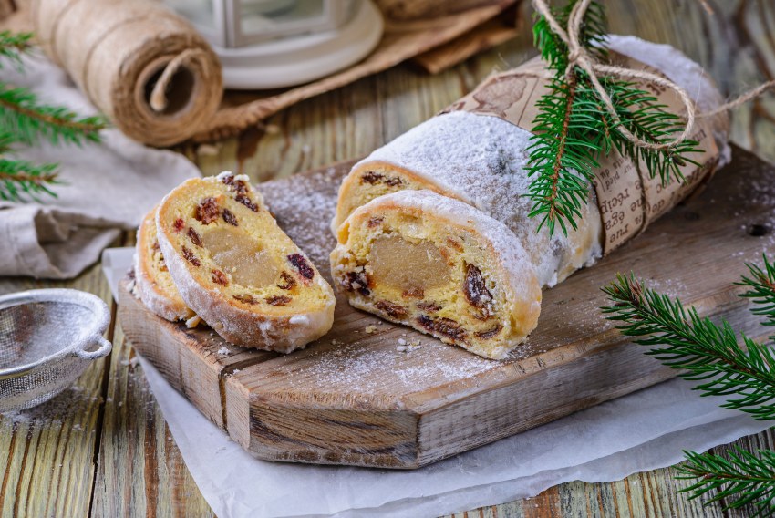 Штоллен Рождественский с марципаном