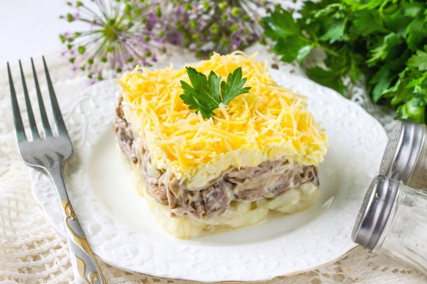 Дамский каприз салат с ананасом