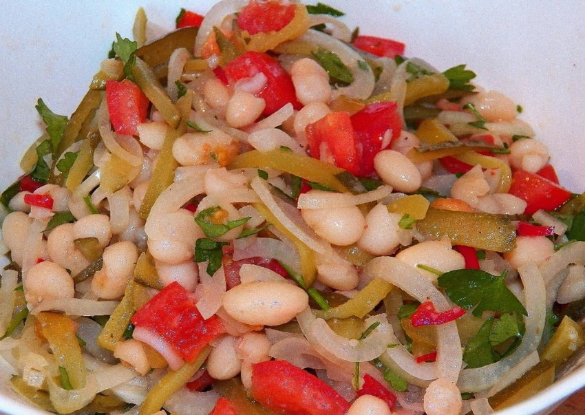 Помидоры с луком закуска