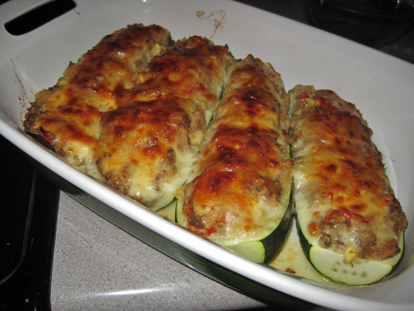 Кабачки с фаршем в духовке