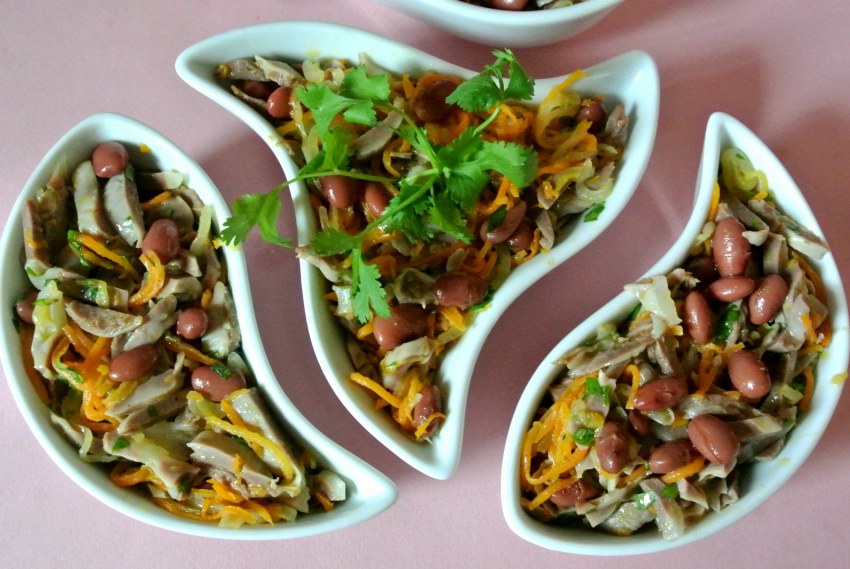 Салат с индейкой и фасолью